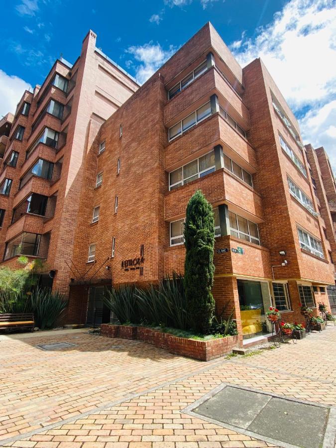 Hotel Retiro 84 By Mij Bogotá Zewnętrze zdjęcie