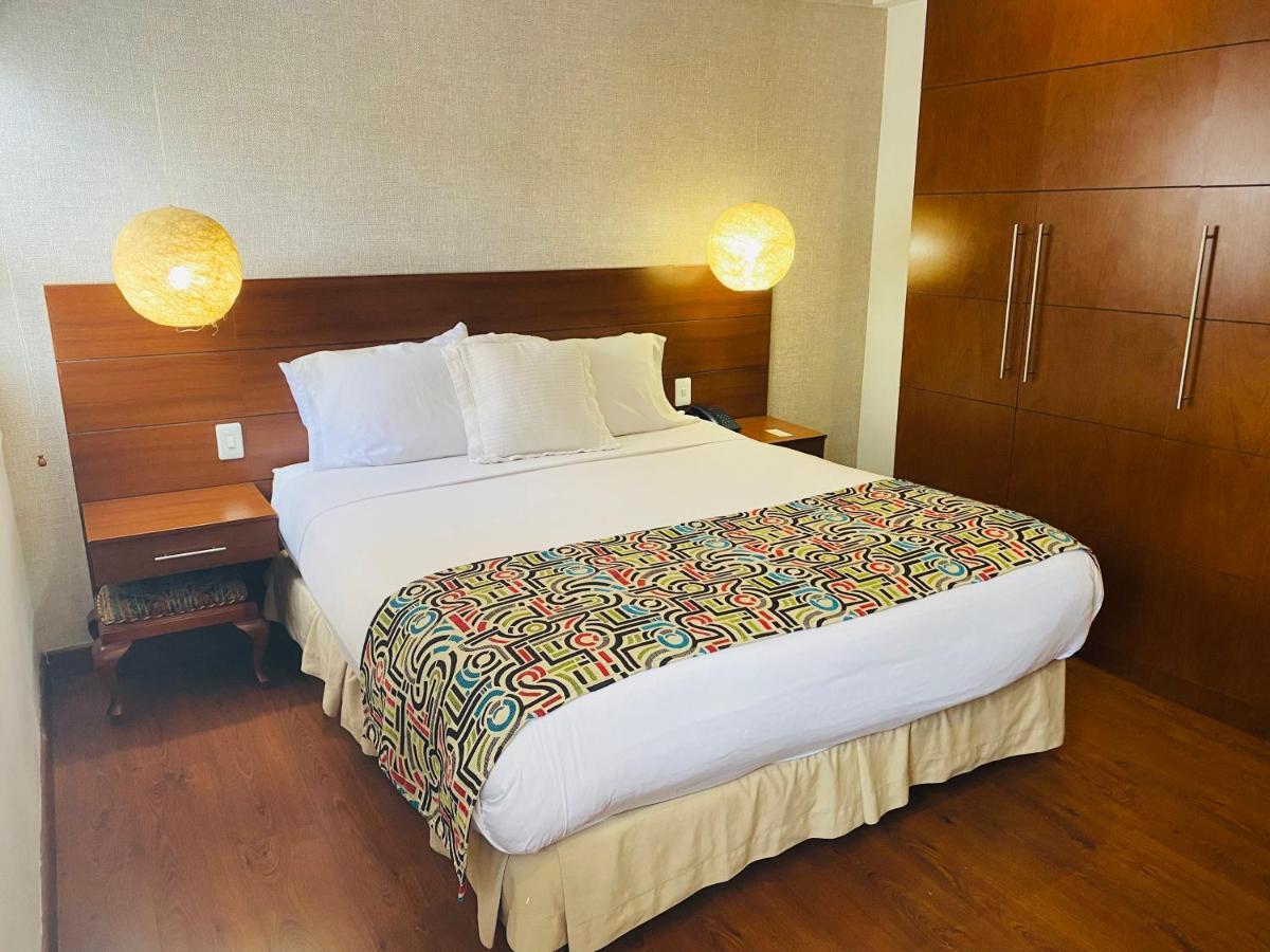 Hotel Retiro 84 By Mij Bogotá Zewnętrze zdjęcie