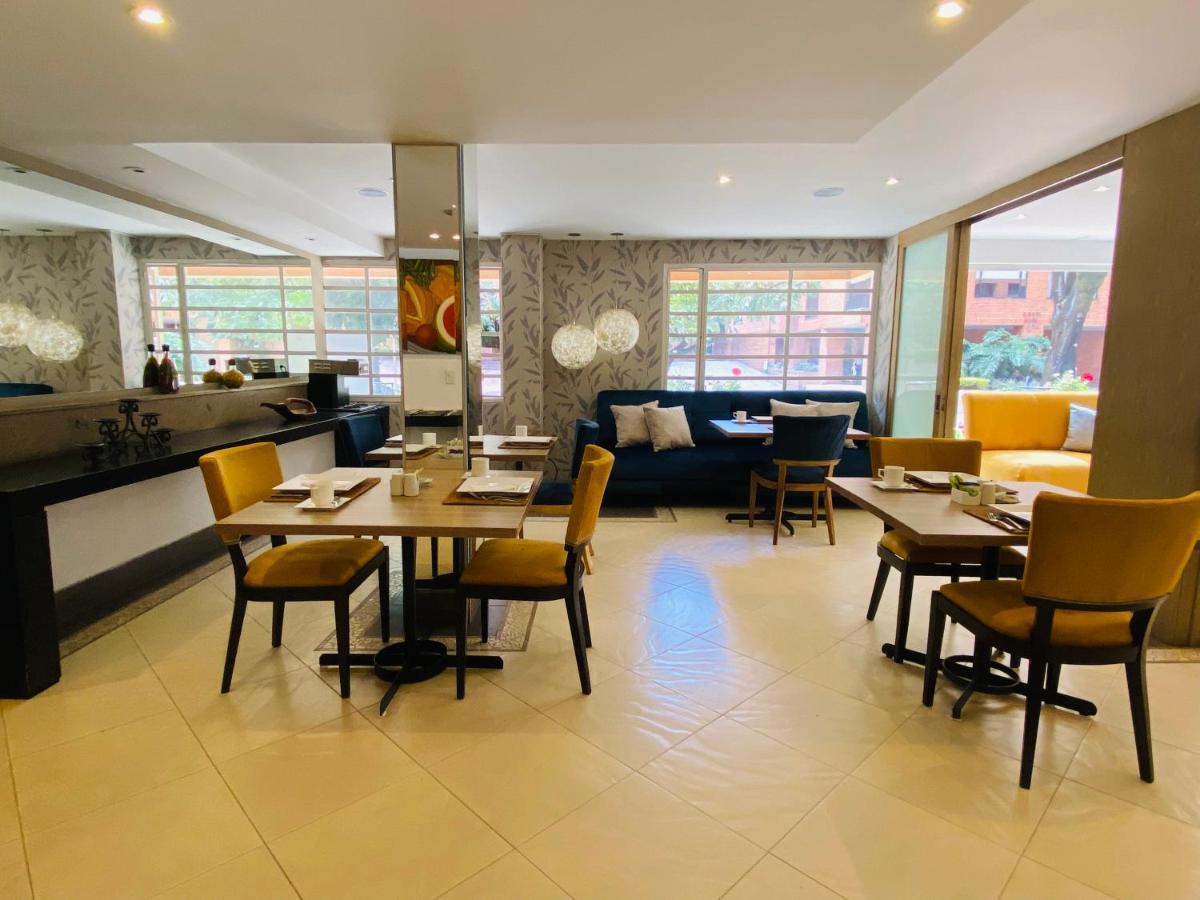 Hotel Retiro 84 By Mij Bogotá Zewnętrze zdjęcie
