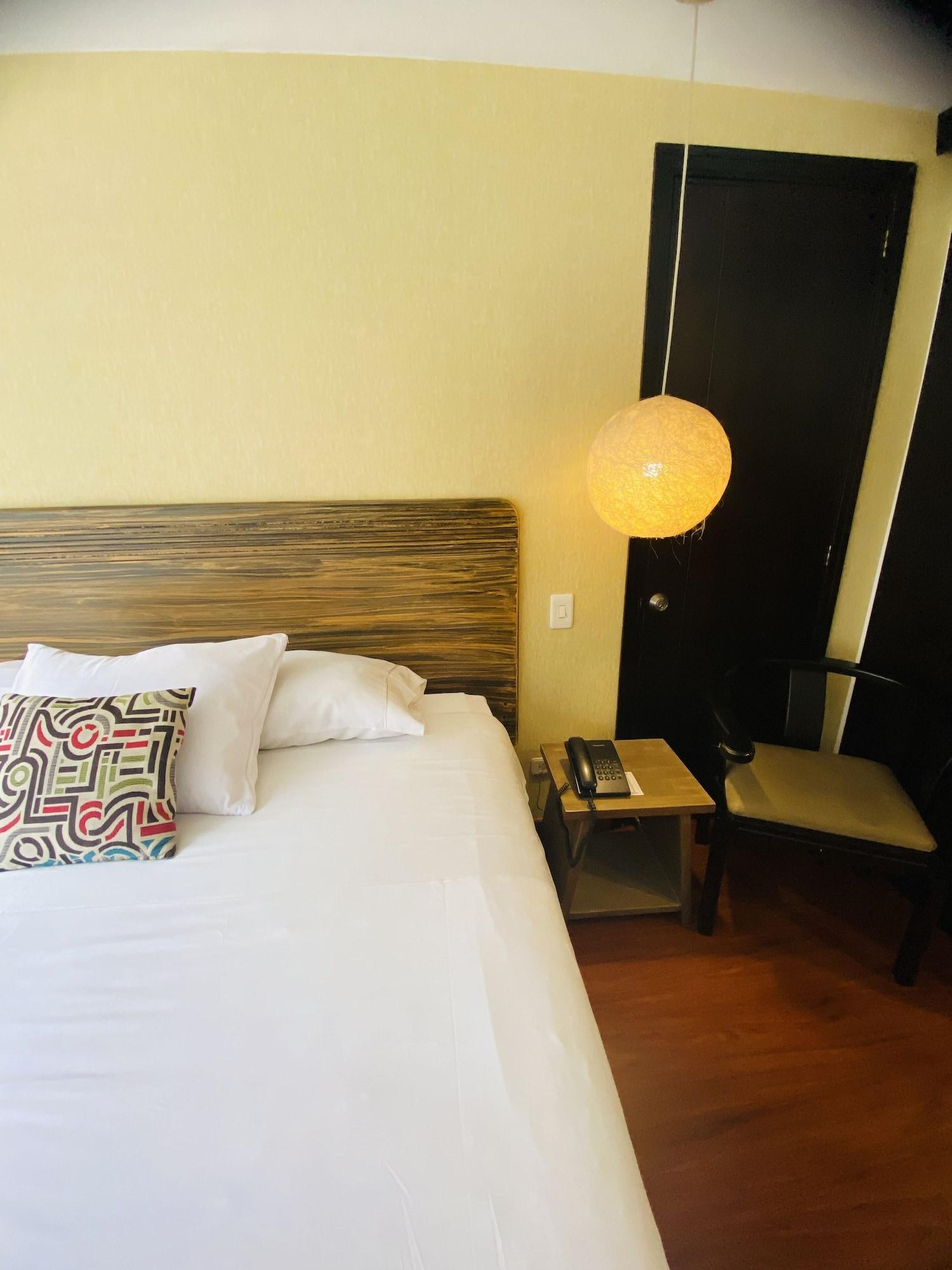 Hotel Retiro 84 By Mij Bogotá Zewnętrze zdjęcie