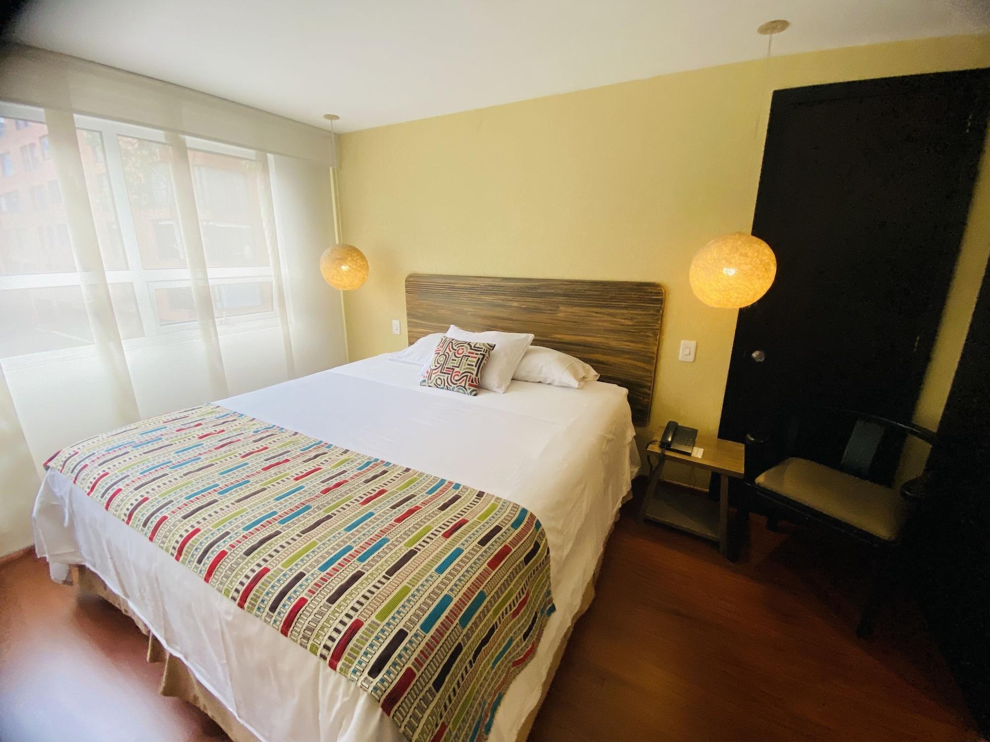 Hotel Retiro 84 By Mij Bogotá Zewnętrze zdjęcie