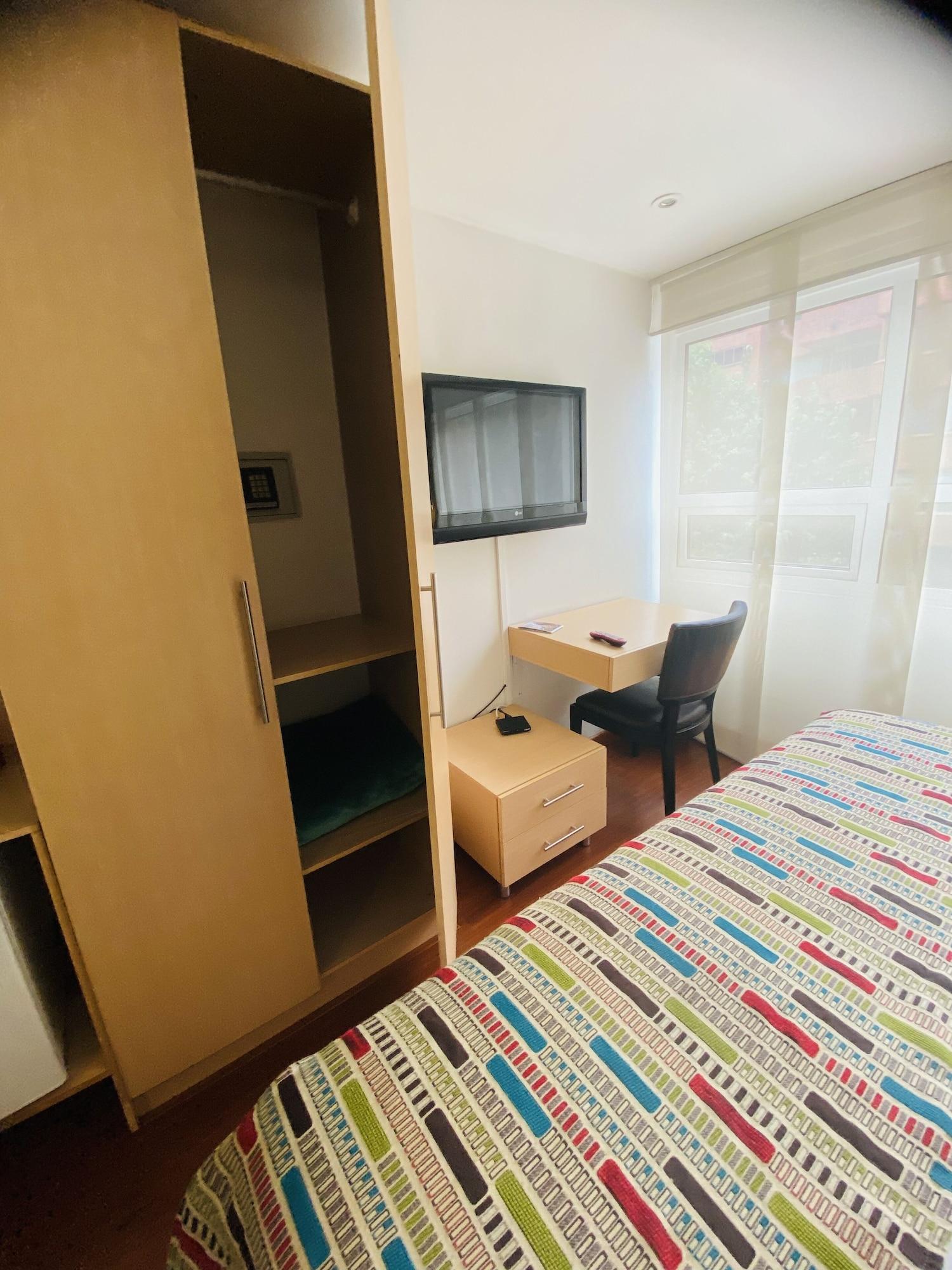 Hotel Retiro 84 By Mij Bogotá Zewnętrze zdjęcie