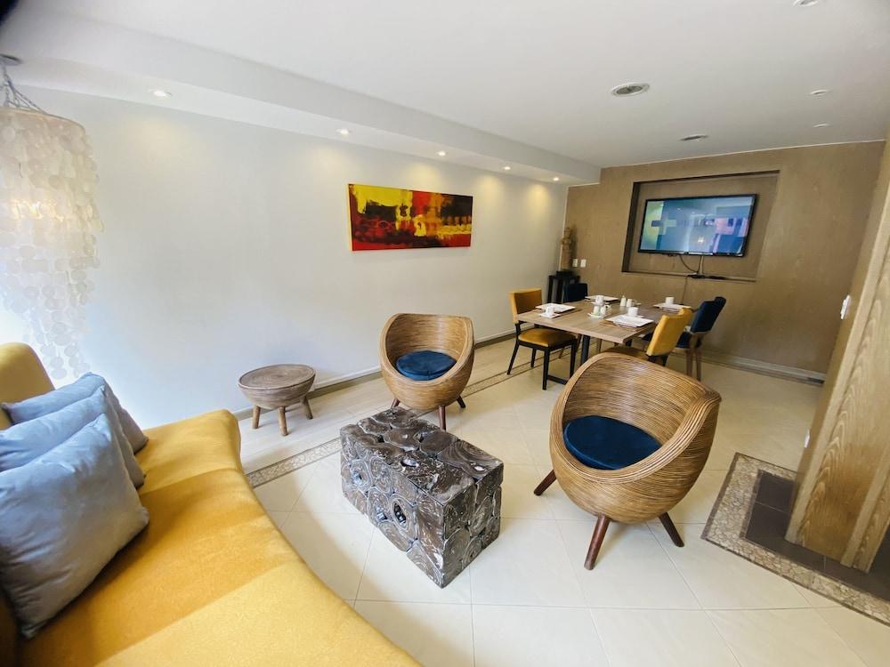 Hotel Retiro 84 By Mij Bogotá Zewnętrze zdjęcie
