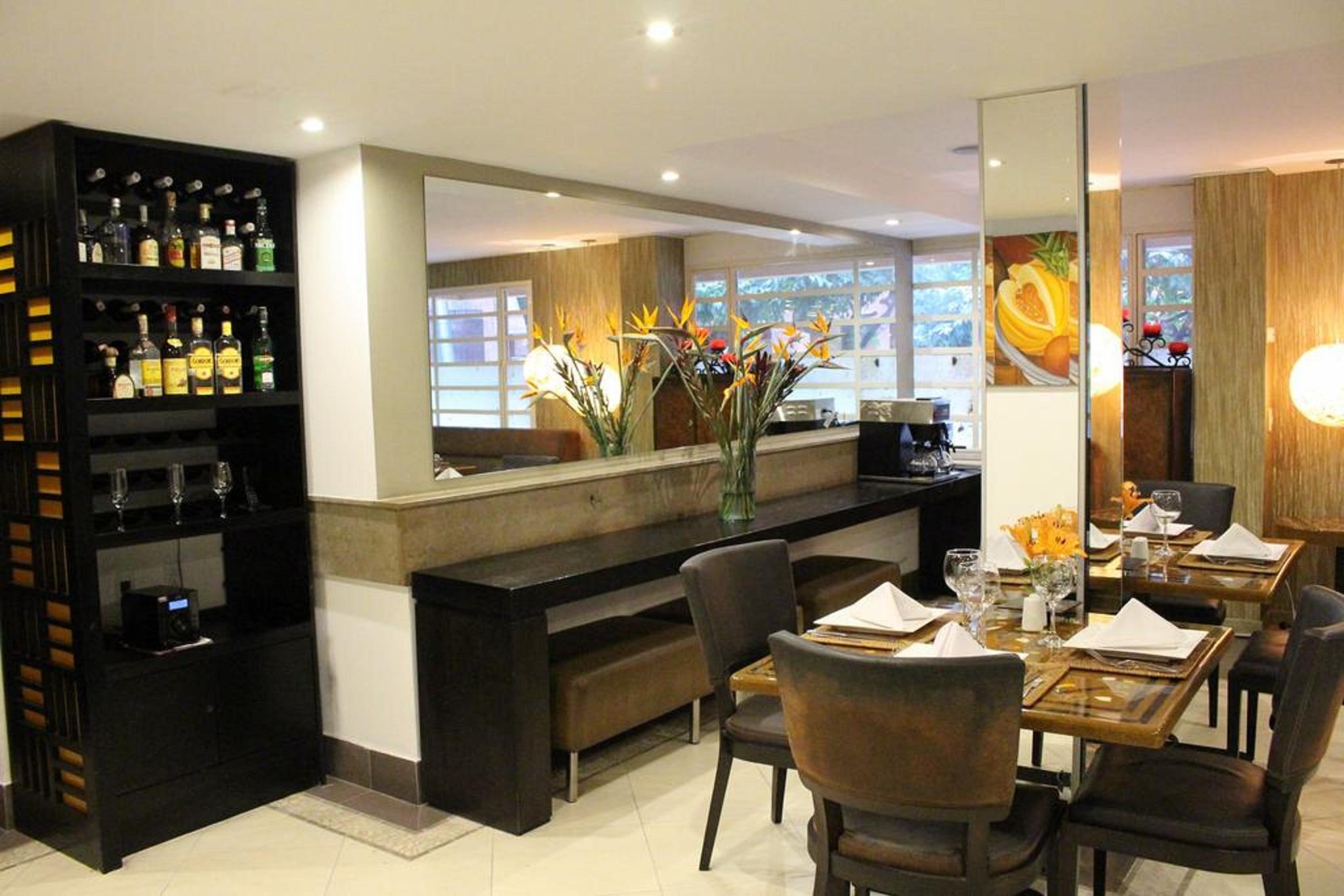 Hotel Retiro 84 By Mij Bogotá Zewnętrze zdjęcie